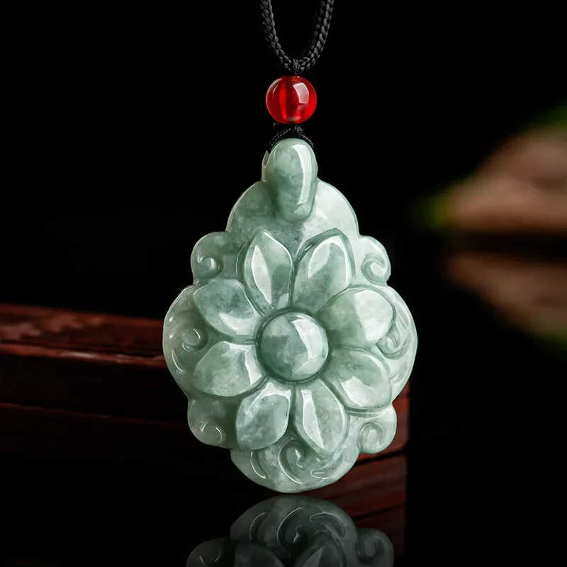 

Natural A Cargo Emerald Bean Green Longevity Flower Pendant Jade Pendant Men's and Women's Money Chain Jade Pendant