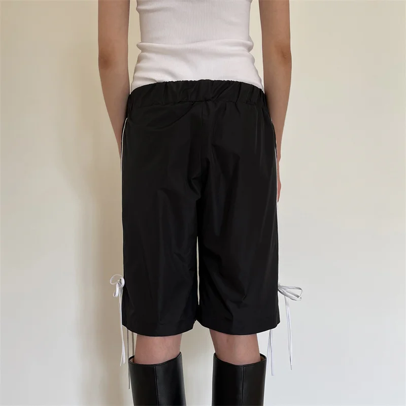 Short à imprimé rayé esthétique Y2K pour femme, longueur au genou, taille élastique, nœud latéral, détails noués, pantalon court droit