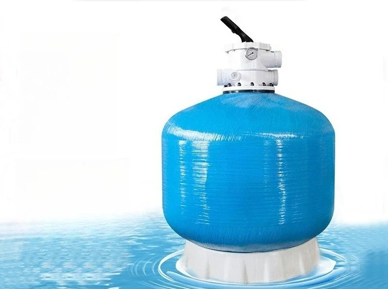 Sand tank filter, swimming pool cleaning equipment, water treatment cycle