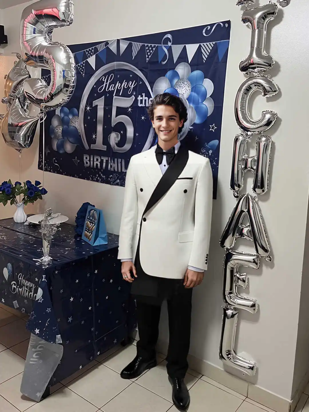 Mens Suit Slim Fit Tailor-Made Gentlemen Suits Beads Jacket Customized Wedding Prom Formal Occasions Groom Tuxedo Plus Size