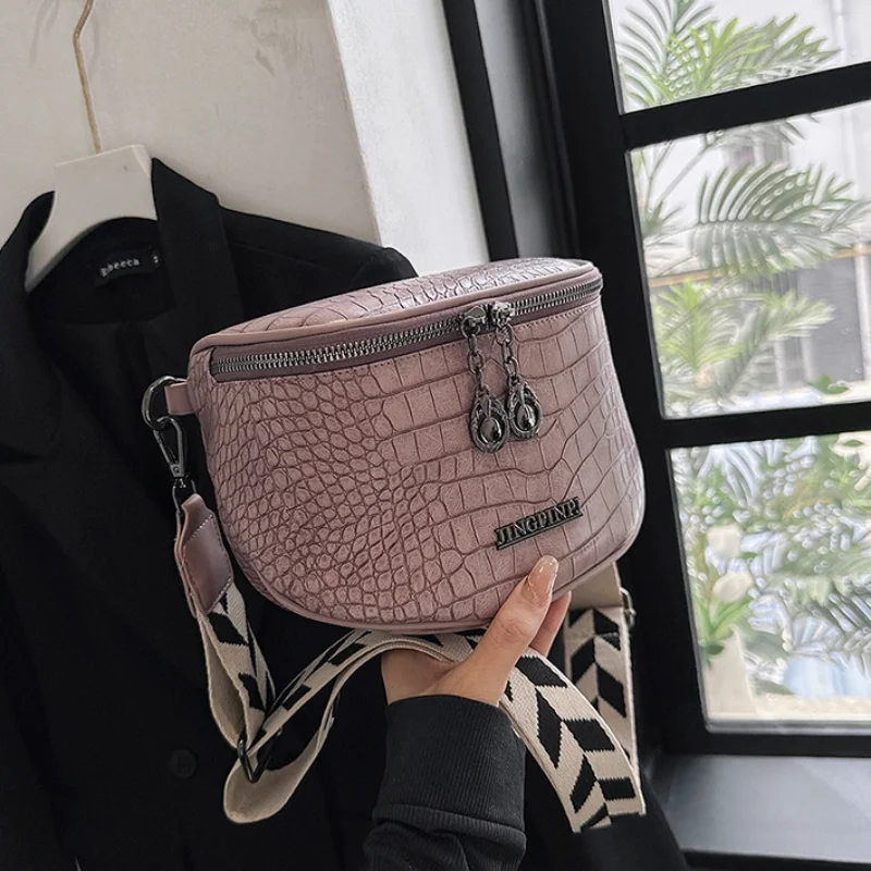 Vintage Crocodile Pattern PU Leather Fanny Packs For Women Luxury Chain Zipper Crossbody Bag Female Waist Pack Ladies Chest Bag