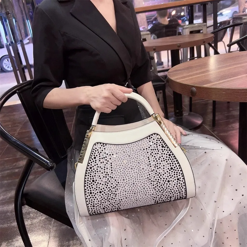 Large Capacity Textured Fashion Square Bag Glitter Shiny Diamonds Women\'s Handbag High Quality Shoulder Messenger Bag Lady Purse