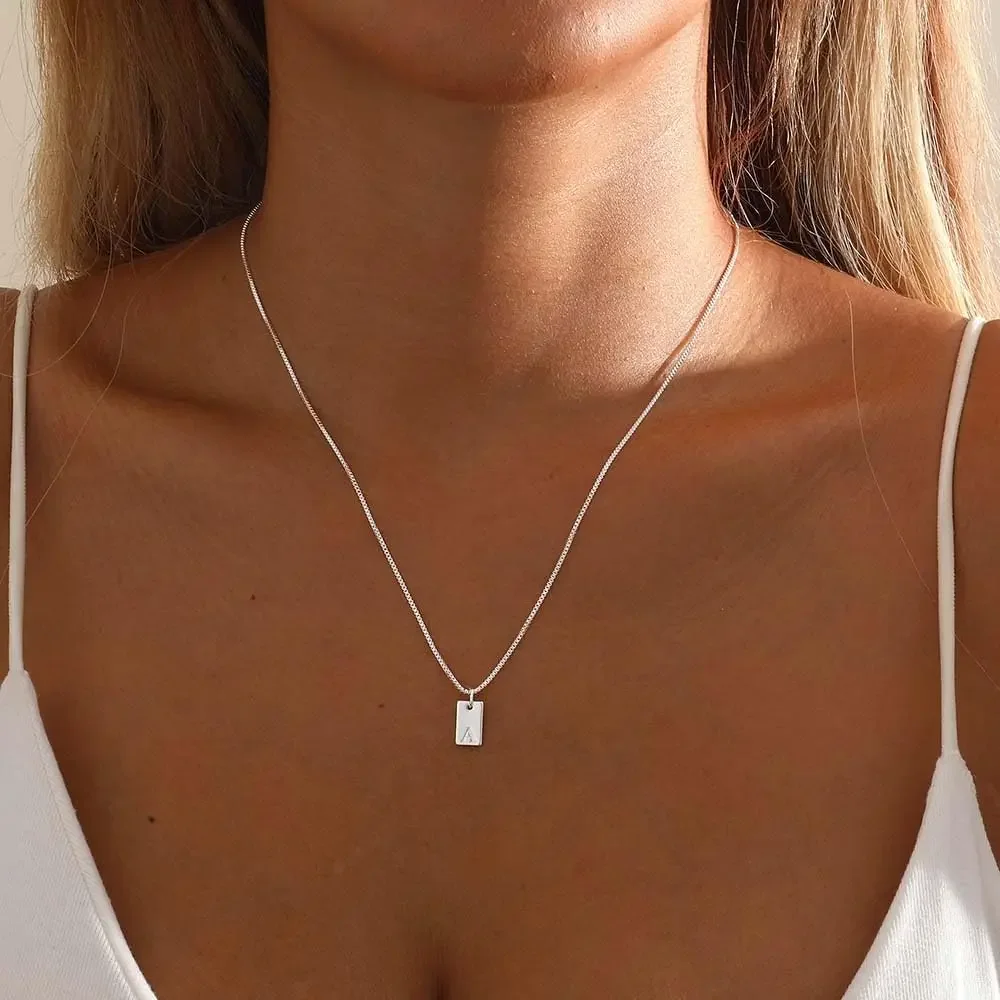 Collane iniziali per donna Collana con lettere placcate in argento Collana con nome in argento delicato Collane con ciondolo con etichetta iniziale personalizzata