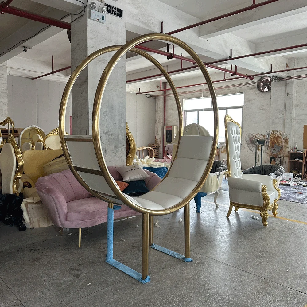 Luxury Wedding Furniture Gold Love Double Seat Sofa Chair Stainless steel Moon Circle Leather Cushion Sofa For Event