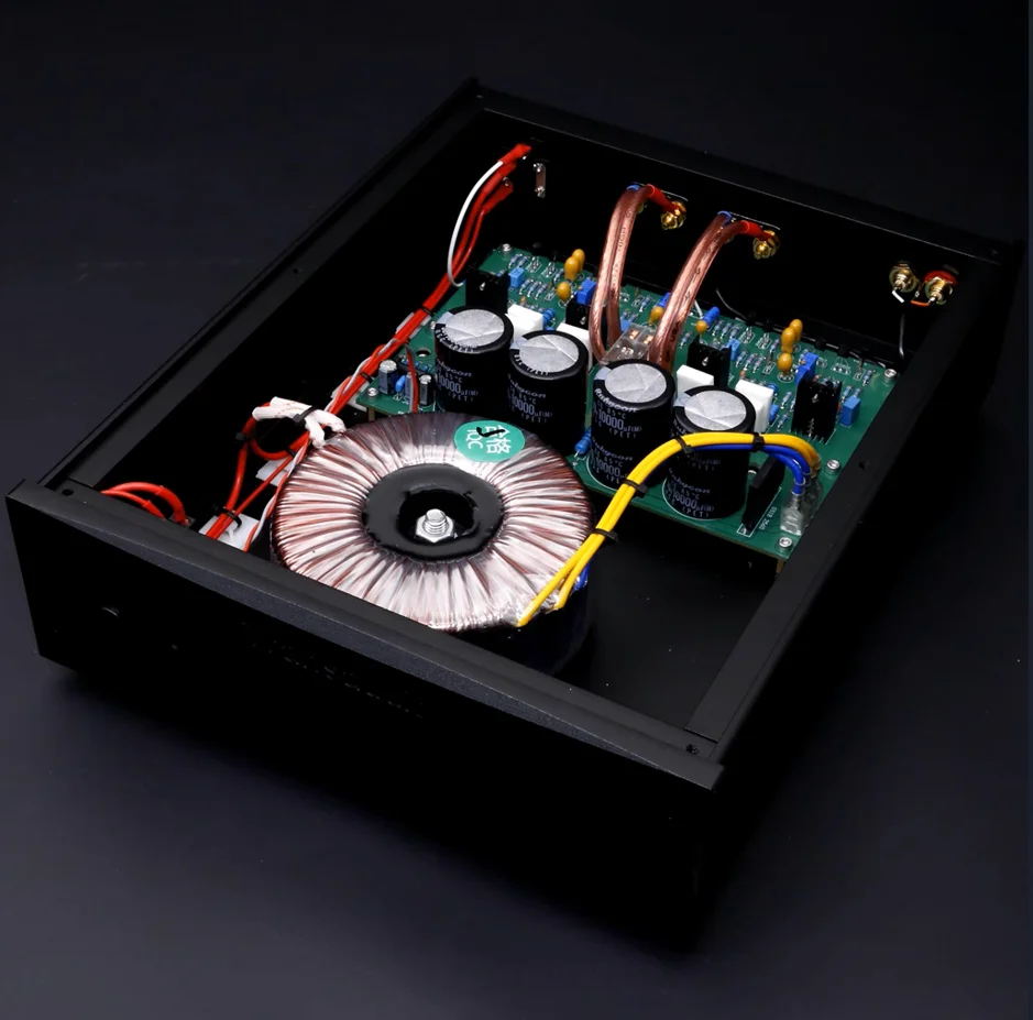 Neuer fertiger Stereo-HiFi-Verstärker mit 70 W und 70 W basierend auf dem Naim NAP200-Leistungsverstärker