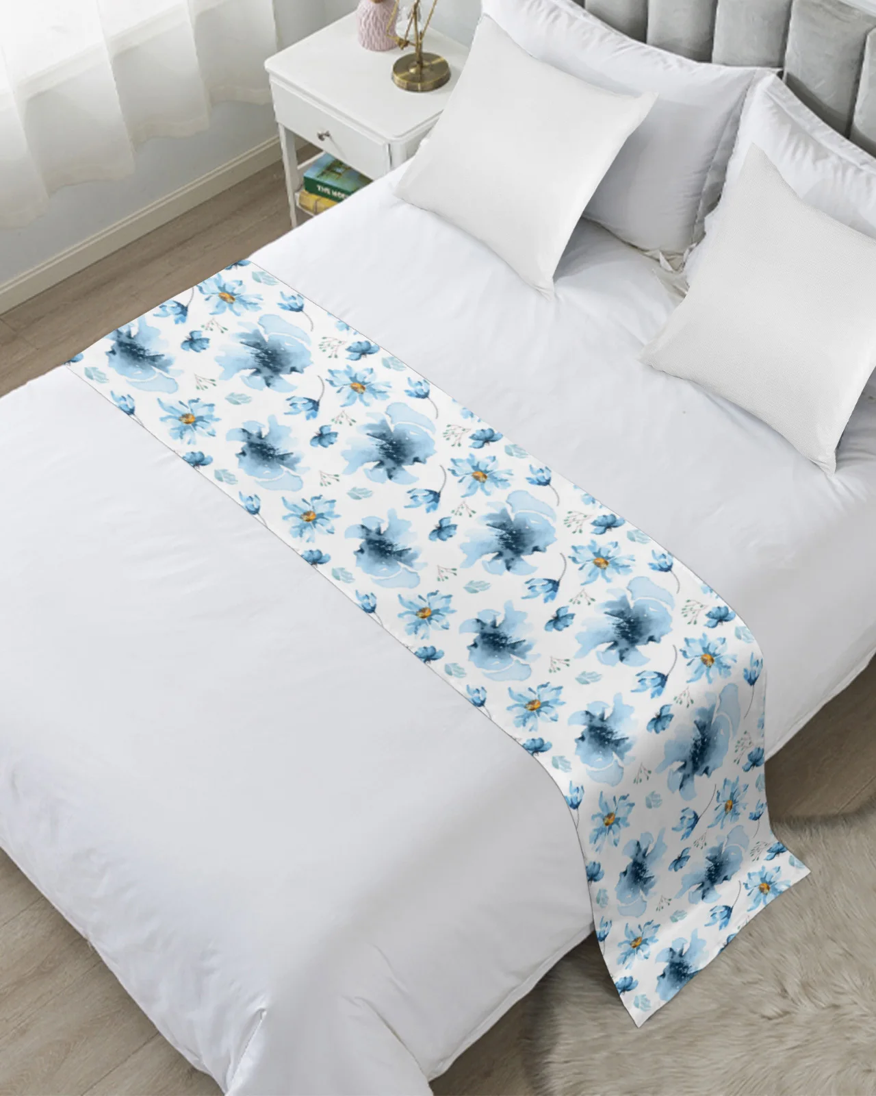 Blue Flower Farmhouse Village Bed Runner Home Hotel Decoration Bed Flag Wedding Bedroom Bed Tail Towel