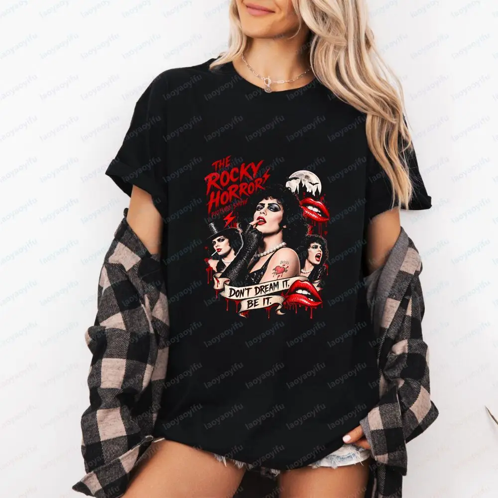 Esta é a minha fantasia dos anos 80 – uma ideia para uma festa a fantasia – uma t-shirt moderna e casual para o verão, com gola redonda, adequada para
