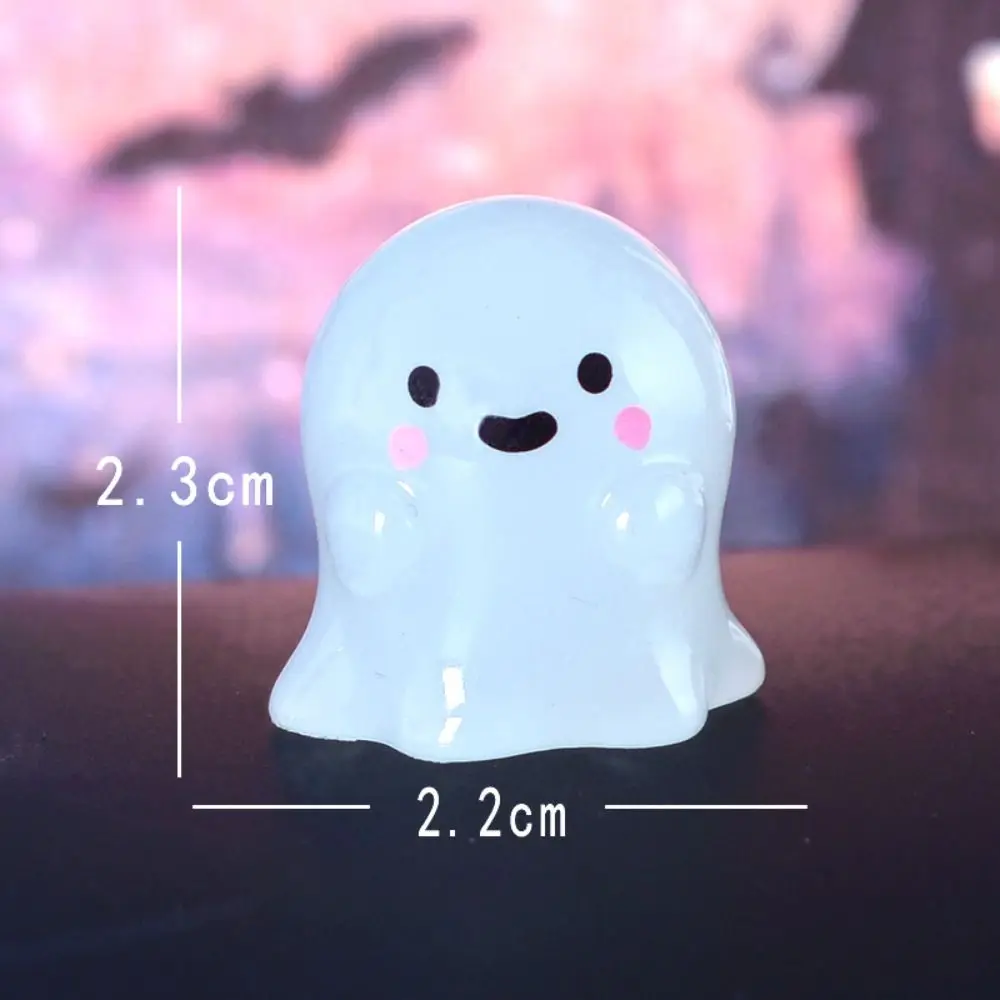 

Glow-In-The-Dark Ghost Ornaments Gardening Gadget Micro Landscape Halloween Decorations Wizard Ghost DIY Resin Crafts Yard