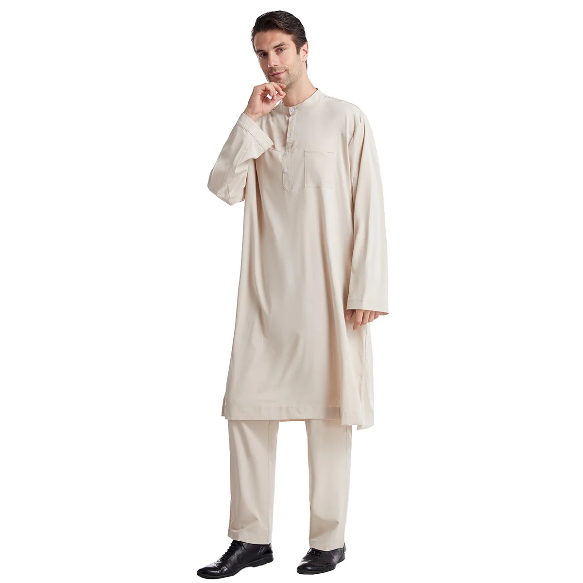 Botão muçulmano Robe de pescoço redondo definido para homens, quimono Ramadan, novo estilo, Dubai, Emirados Árabes Unidos, Dubai, Paquistão, Paquistão, Oriente Médio