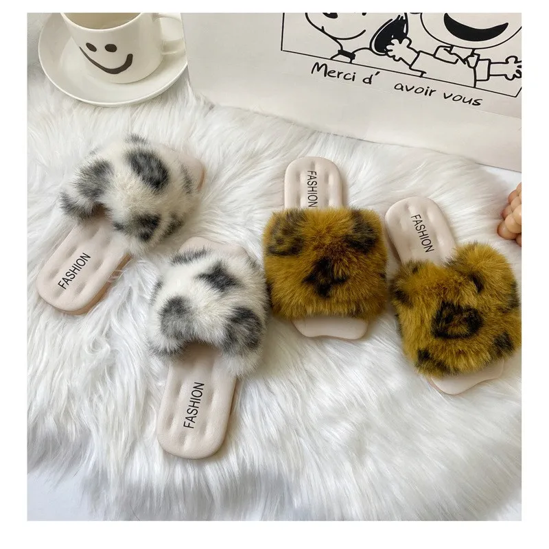 New Girls Artificial Wool Fashion Plush Slippers Childrens Home Indoor Slippers Versatile Outgoing Flat Shoes 24-35