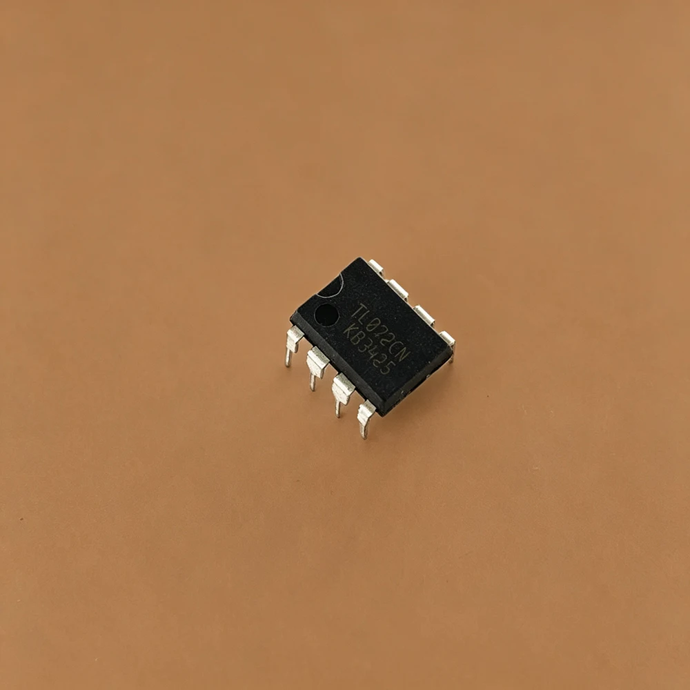 10pcs/lot TL072CN TL072 TL072C TL072CP DIP-8 = NJM072D 072D new original In Stock