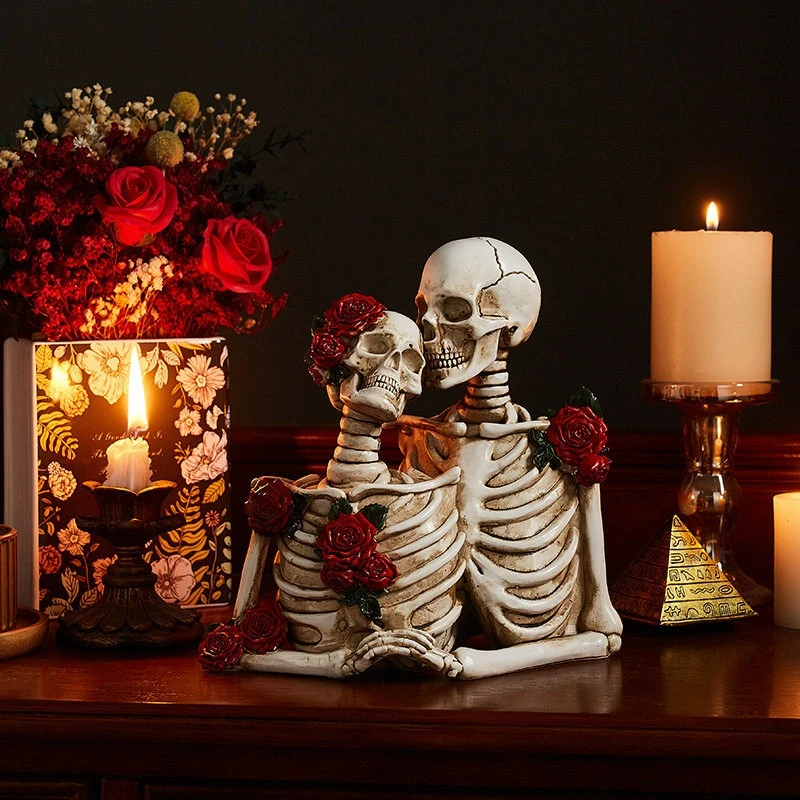 Gothic Romantic Couple Skull Model Figure Halloween Haunted House Escape Room Scene Prop Decor Statue Ornament Indoor Party Set