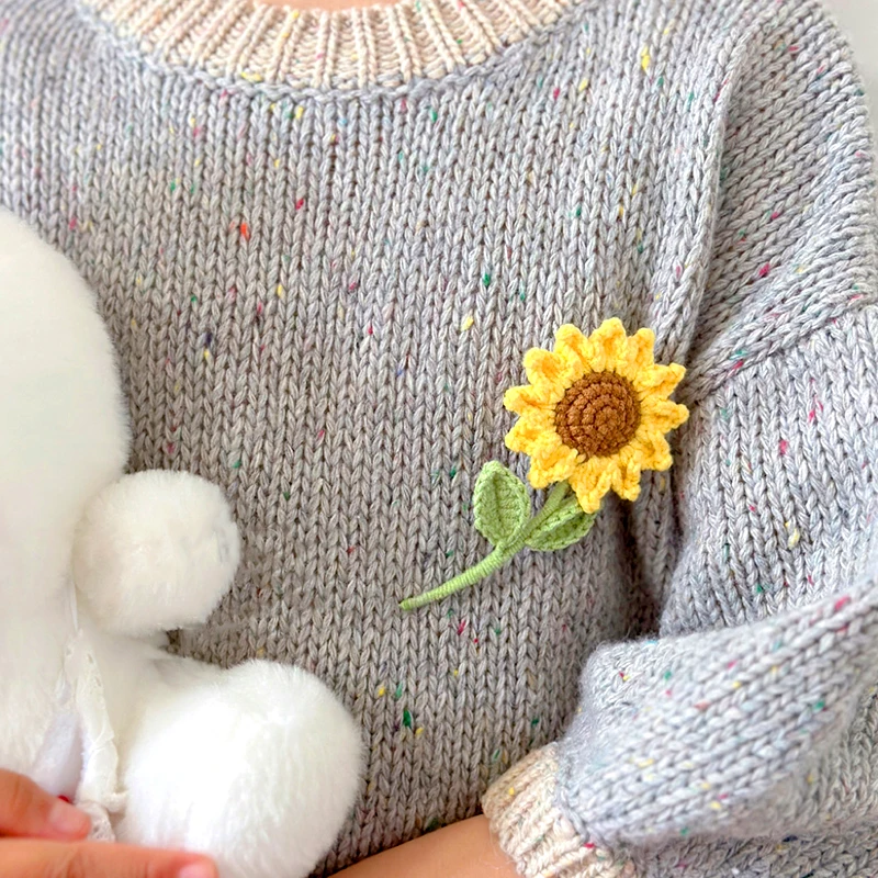 Knitted Sunflower Lovely Brooches Small Fresh Fashion Crocheted Sunflower Pins For Coat Sweater Decor Badge Canvas Bag Jewelry