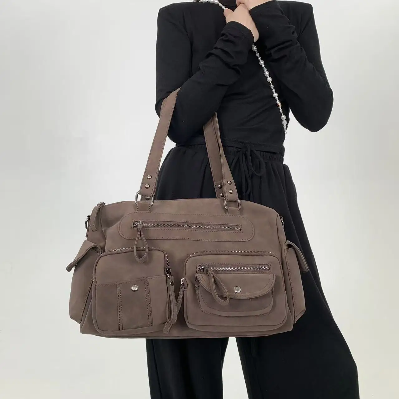 

Y2K personalized street frosted vegan leather tote bag with multiple pockets and zippers, single shoulder crossbody bag