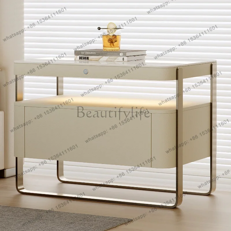 LJY Italian Designer Creative Fashion Minimalist Nightstand Storage Locker Tables High Sense Light Luxury Bedside Table Furnitur