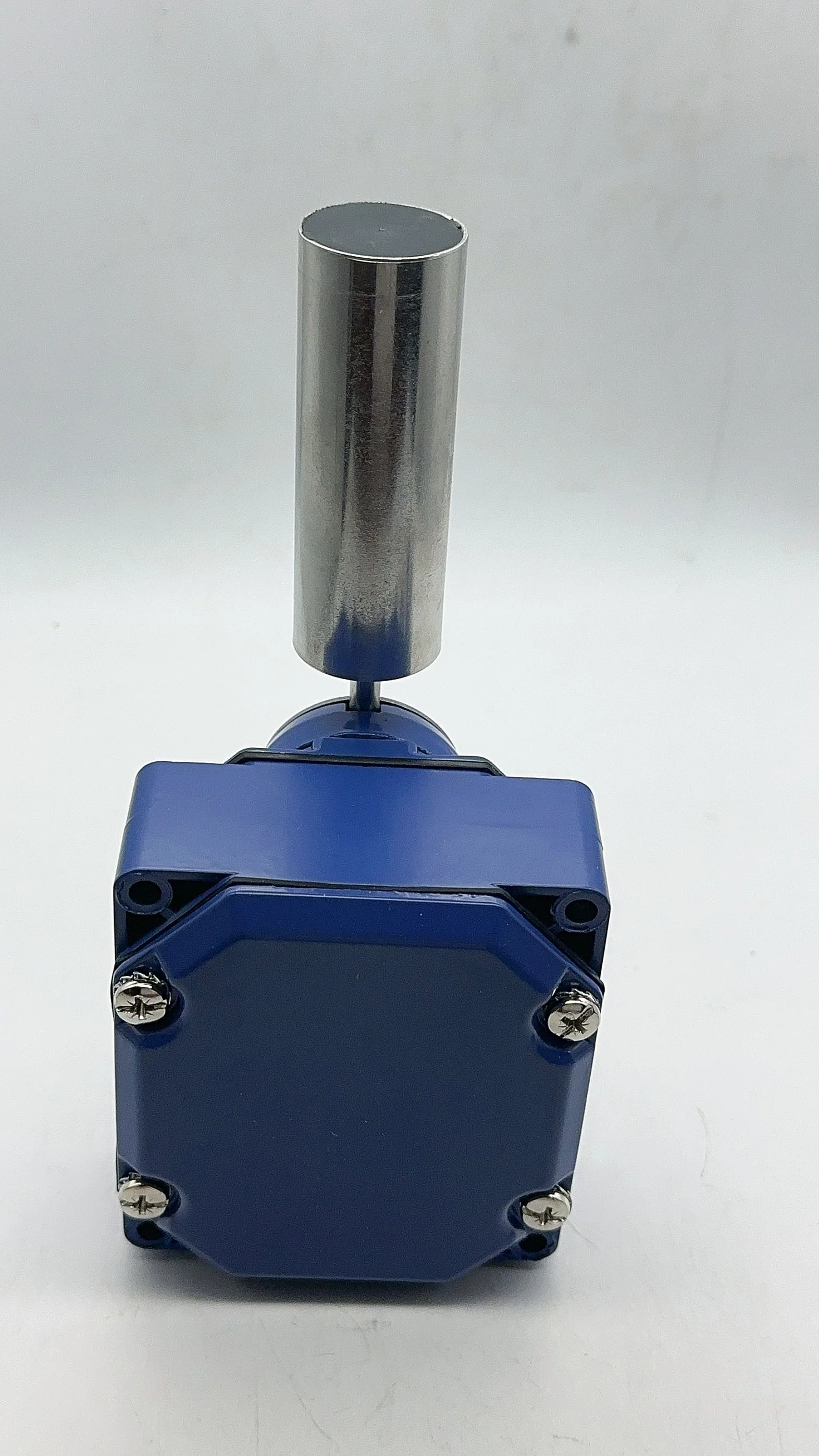 Novo interruptor de limite original XCRT215 em estoque envio rápido