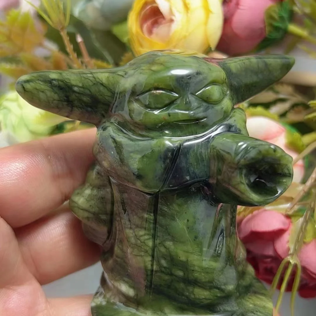 

1PC 8cm natural crystal Hsiuyen jade carved Yoda decoration for giftt decoration for gift