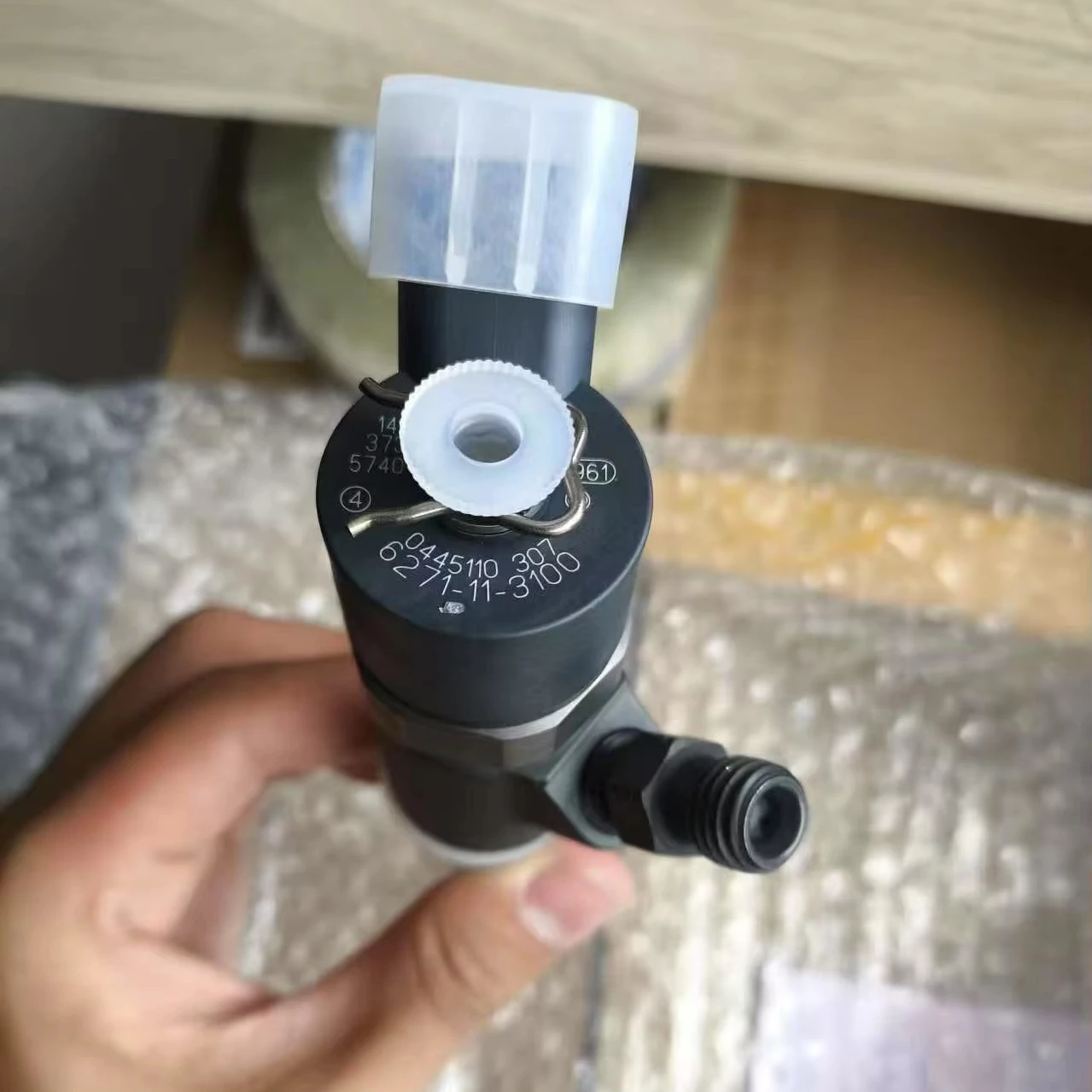 Original Brand New Common Rail Injector 0445110307 6271-11-3100 4941109 6271113100 for Cummins QSB3.3  Engine