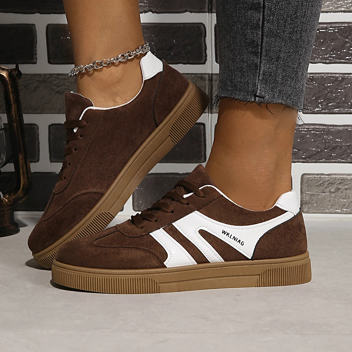 الربيع / الخريف أنيقة جولة رئيس مثير الاحذية الرياضية والترفيهية المألوف أفضل بيع أحذية نسائية مريحة جديدة