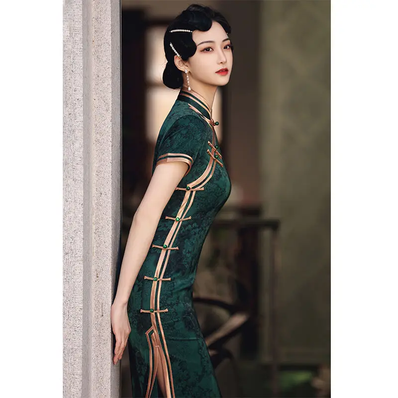 Chinese Vintage Cheongsam Republican Dark Green Improved Retro Elegant Slim Long Dress Qipao Traditional Clothing for Women