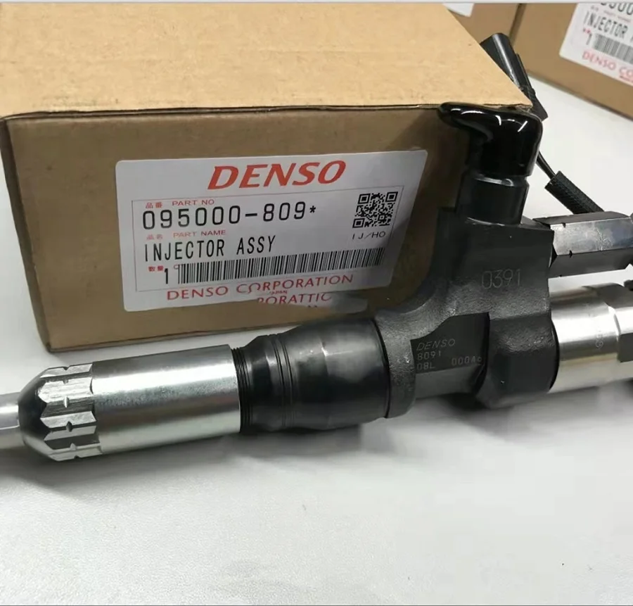 Common Rail Diesel Fuel Injector 095000-8090 095000-8091 23670-E0390 injector diesel 100% new