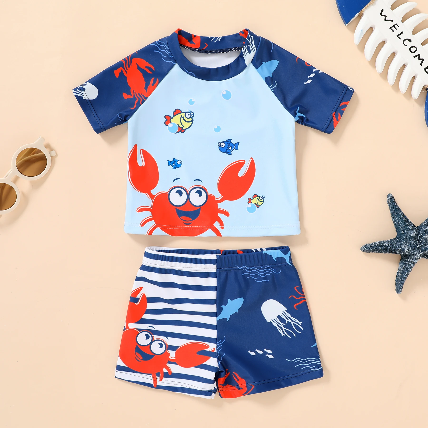 

Купальный костюм для маленьких мальчиков, летний купальный костюм с милым принтом краба и рыбы, купальный костюм с короткими рукавами, топ + плавательные шорты, 2 предмета, пляжная одежда для малышей