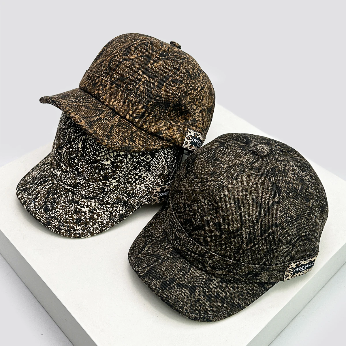 New Unisex Python Pattern Patch Letters Baseball Hats Breathable Short Eave Sunshade Street Peaked Caps Versatile Personal Ins