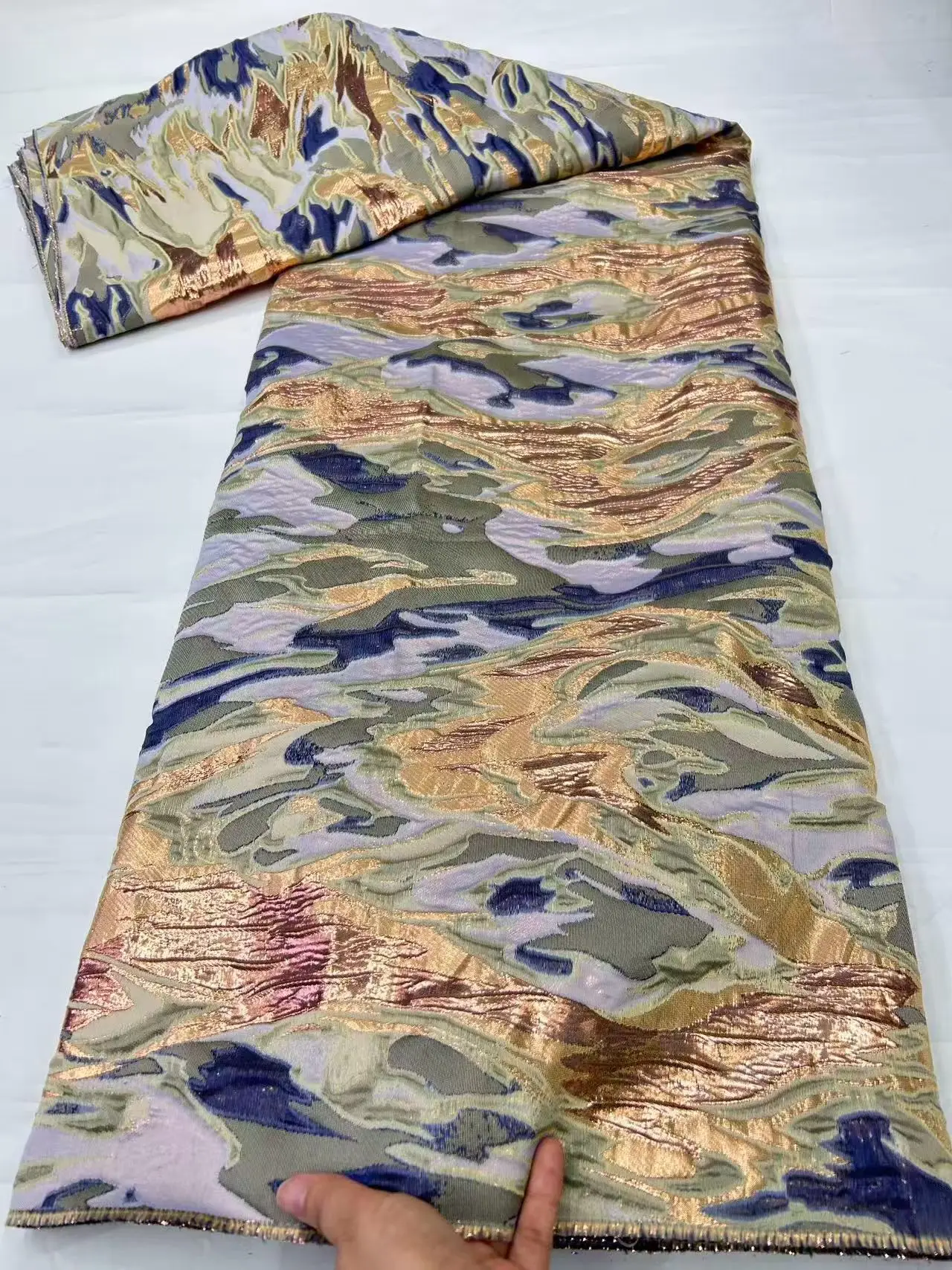 new-design-african-brocade-jacquard-lace-fabric-2026-high-quality-nigerian-floral-damask-tissu-gild-fabrics-for-wedding-party
