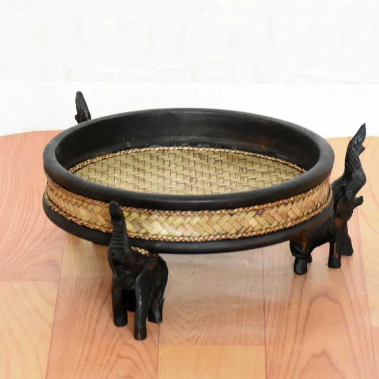 Thai solid wood rattan dried fruit tray, Thai handicrafts, baby elephant tray candy tray South East Asia coffee table decoration
