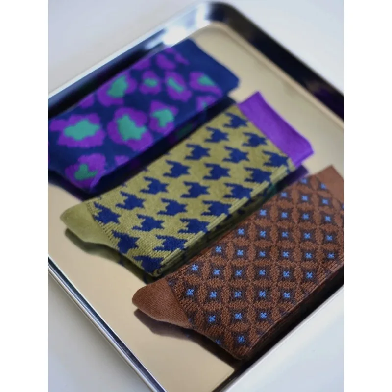 

Женские носки для экипажа, носки до середины икры, комплект из 2 шт., стильные, синие, зеленые, розовые носки с абстрактным узором, женские удобные дышащие носки