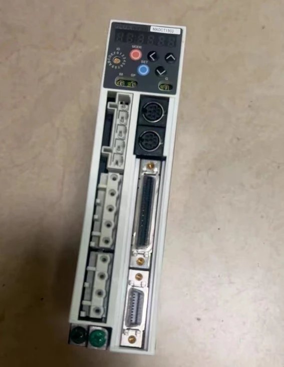 MADCT1503   servo driver  ,  In good working condition, free shipping