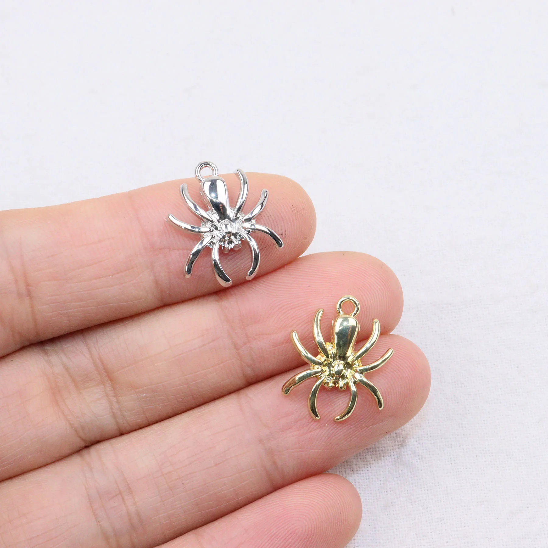 Eruifa 20pcs 14mm Lovely Spider Girl\'s Coin Zinc Alloy DIY Fashipn Jewelry Necklace Earrings Bracelets Charms Pendant 2 Colors