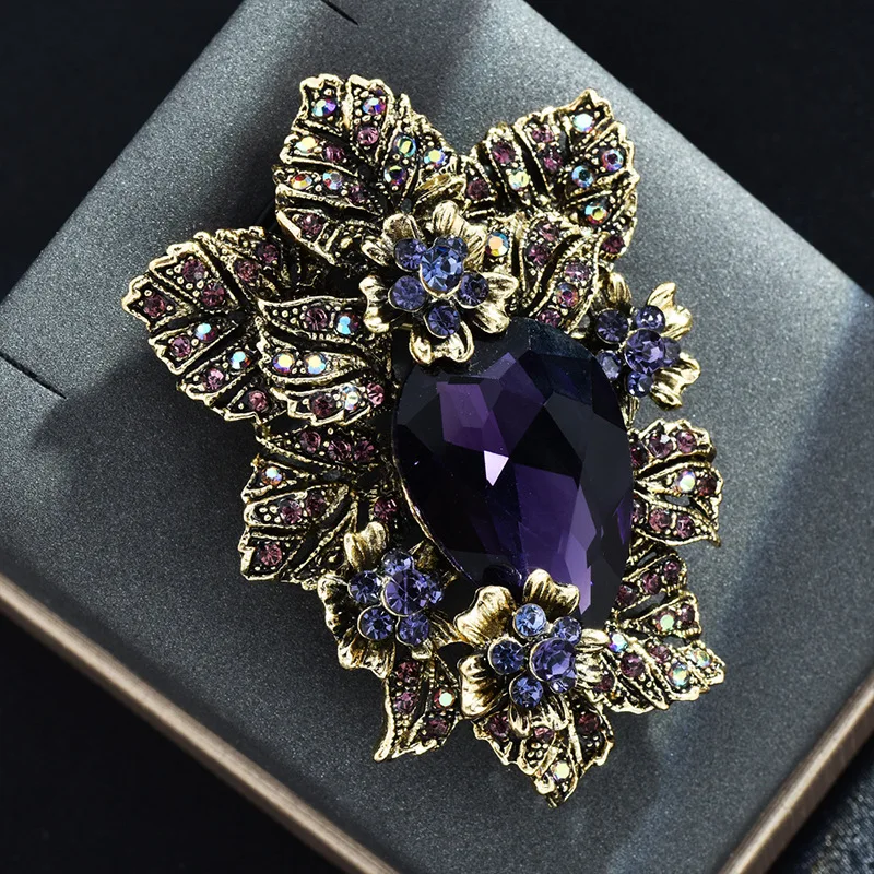 Exaggerated Full Crystal Luxury Flower Brooch For Women Men Vintage Exquisite High-end Rhinestone Party Wedding Badges Pines