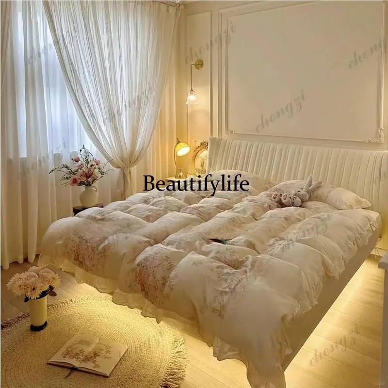 

Lamp Decoration Double Bed Nordic Designs Soft Floating Luxury Double Bed Modern Japanese Adults Cama Queen Bedrooms Furniture