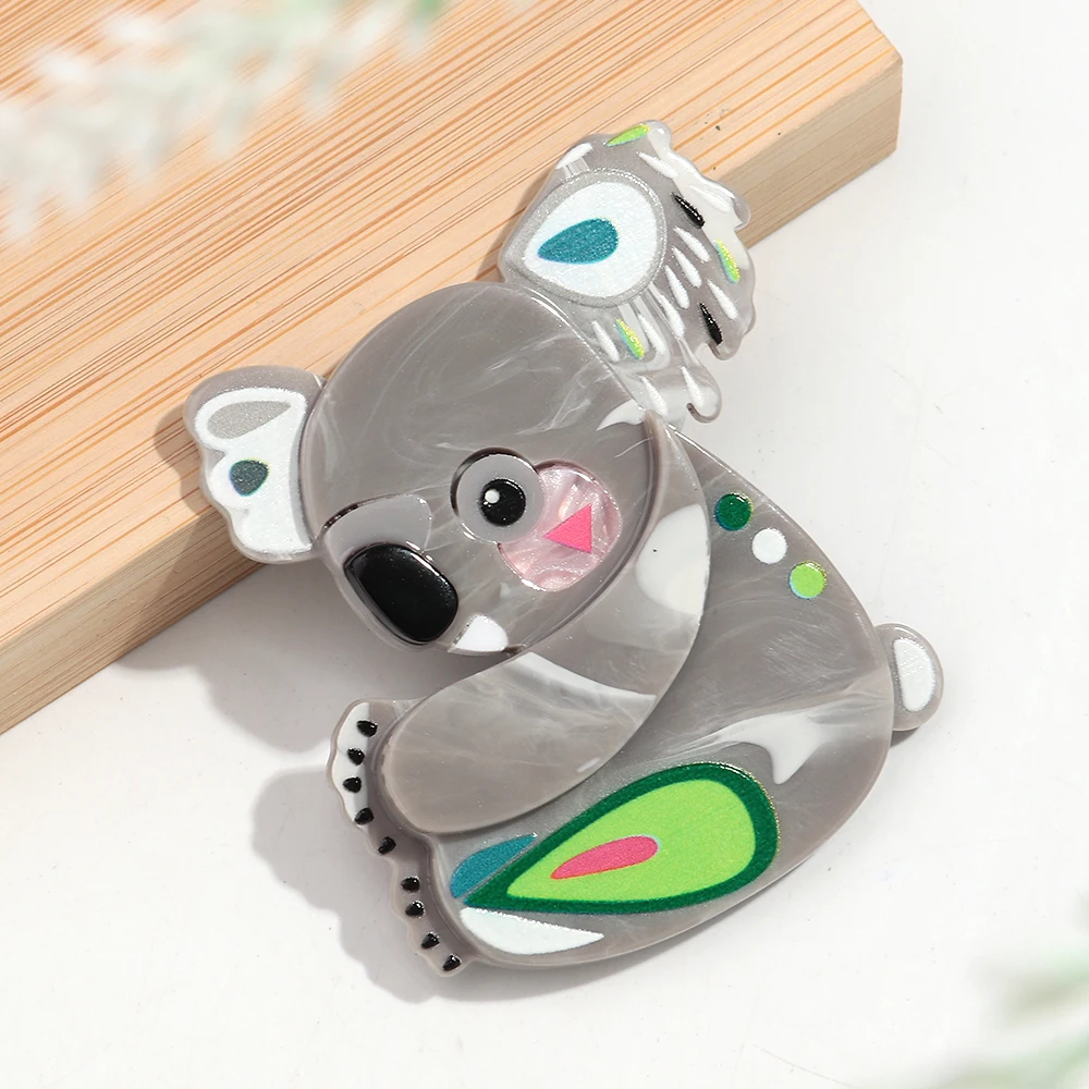 Lustige Acryl-Cartoon-Tiere Koala-Anstecknadeln für Frauen, Niedliche Harz-Splicing-Broschen, Kleidungs-Schmuck-Geschenke – Detail 2