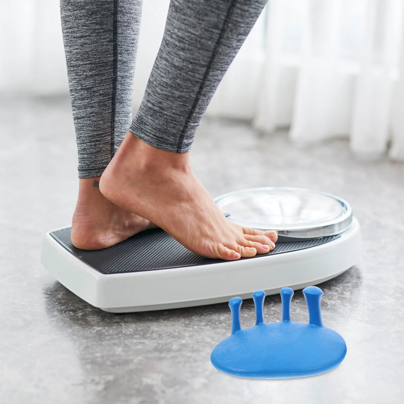 

1 пара тренажеров для свода стопы и разделителей пальцев из ТПР для женщин: облегчение боли, коррекция перекрещивающихся пальцев, для ежедневного использования, ночного ношения, йоги