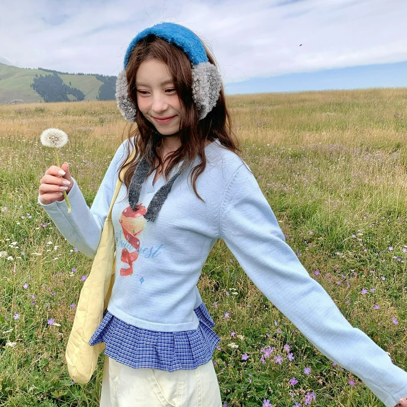 

Женский пуловер с принтом сладкого яблока, осень/зима 2026, новый ретро клетчатый кружевной лоскутный свитер с v-образным вырезом, короткий вязаный свитер