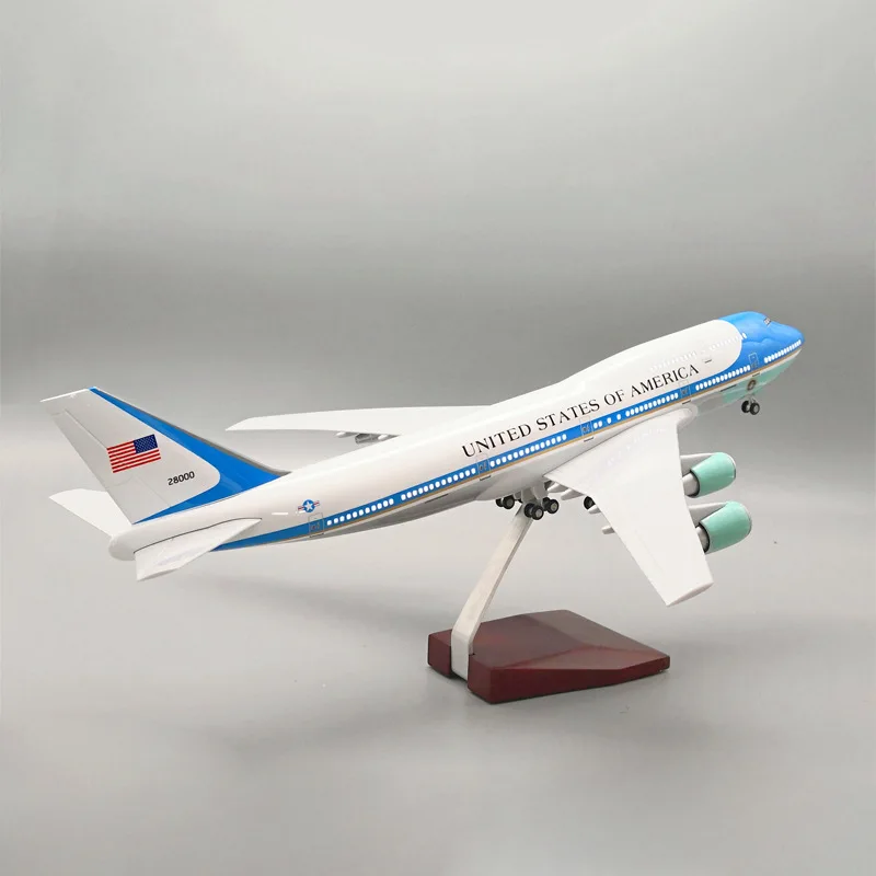 Boeing 747 Air Force One voice controlled lights with landing gear wheels, model airplane, toy model, high gift ornament