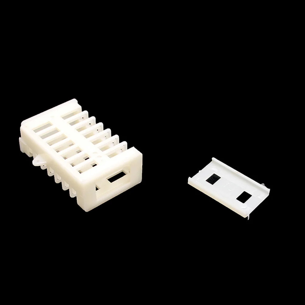 

10Pcs Premium Beekeeping Plastic Cages Durable Safe Rearing Isolation Transport Cage Plastic Bee Queen Cages