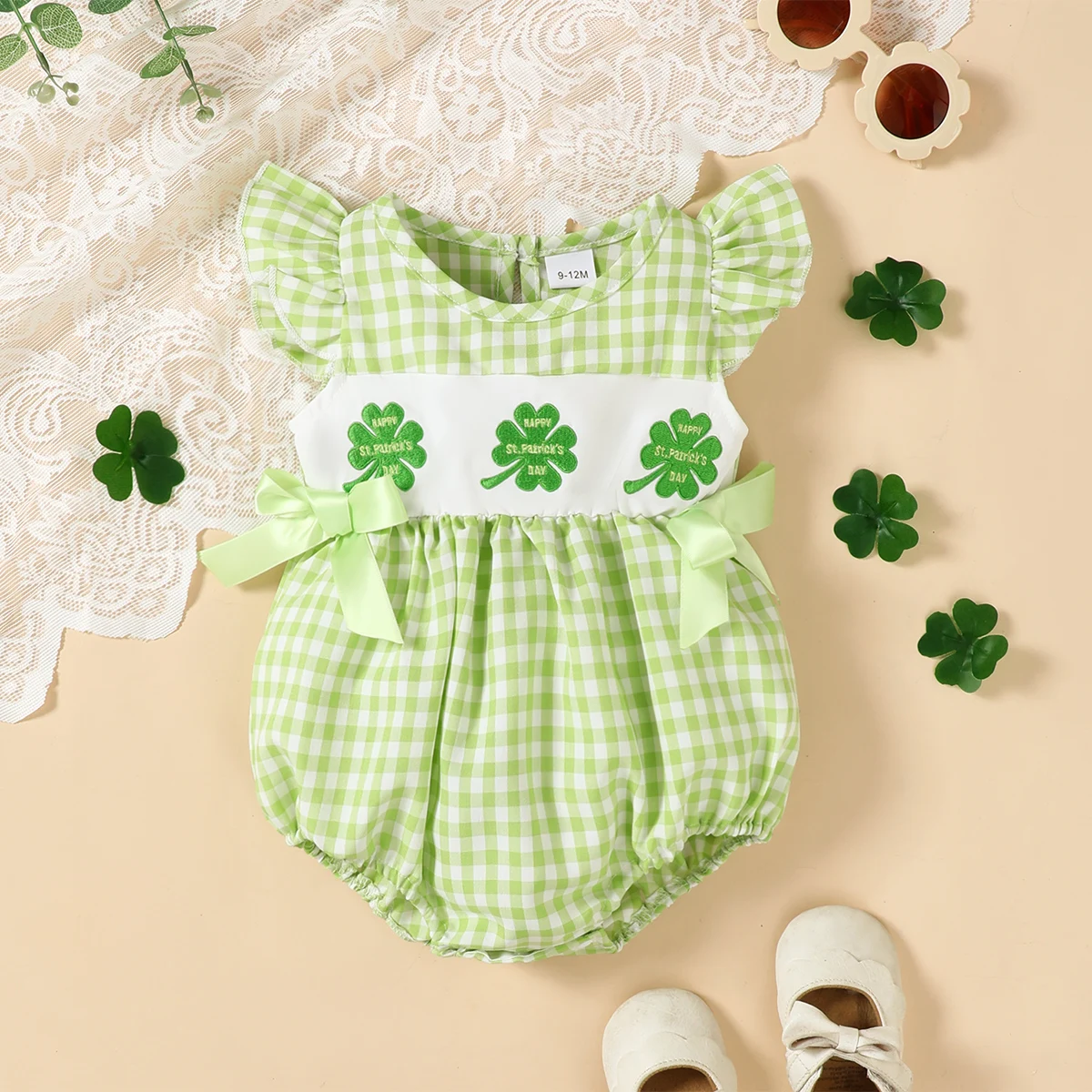 Newborn Baby Girl Bodysuit Four-Leaf Clover Bow Small Fly Sleeve Bodysuit Suitable 0-18 Month Baby Girl Summer Cute Crawler Suit