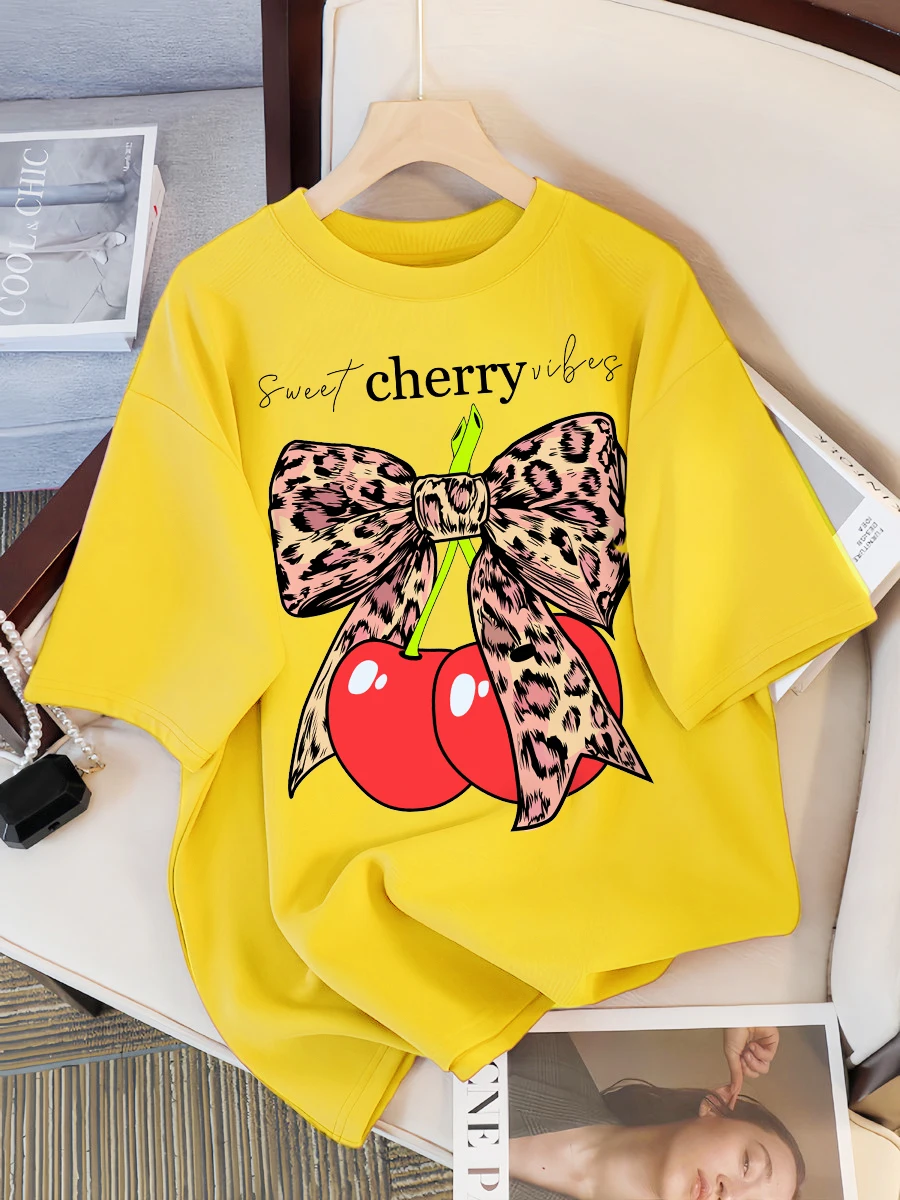 

Sweet Bow Cherry Fruit Print Womens T-Shirt Hip Hop Crewneck Clothes All-Match Cotton T Shirt Oversized Summer Streetwear