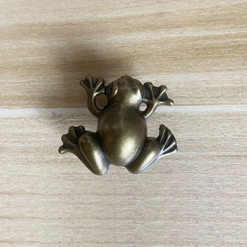 

Pack of Antique Bronze Frog Cabinet Knobs, Single Hole Drawer Pulls, Lovely Gold Metallic Handles for Home Decoration