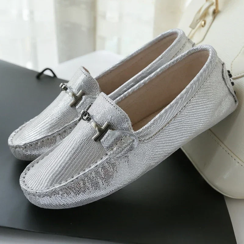 Fashion Women\'s Flat Shoes Breathable Soft Moccasins Genuine Leather Shoes Flats Casual Loafers slip on Lady Driving Shoes