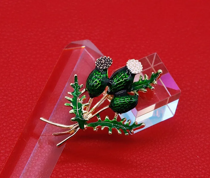 Rhinestone Green Primrose Brooch for Women Unisex Enamel Plant Pin Grass Lapel Pin Office Party Friend Gifts Jewelry Accessories