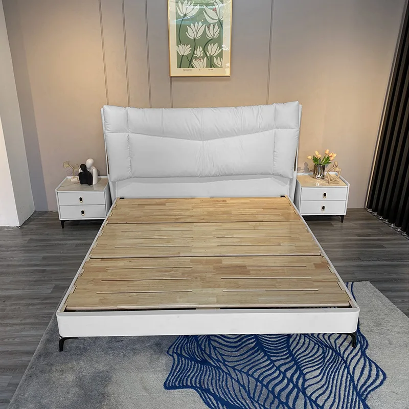 Brand Italian light luxury minimalist leather bed cat scratch skin modern simple master bedroom soft bed double wedding soft bed