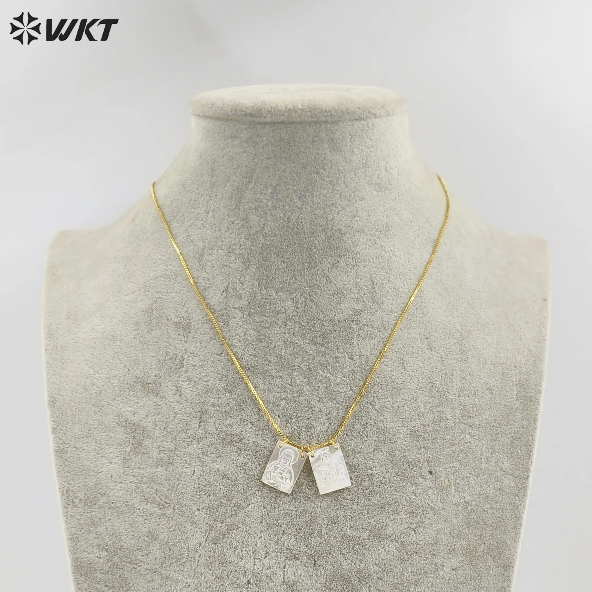 

WT-JN285 Amazing Popular Purity Christian Religious Jesus Mary Mother Of Pearl Carved Shell Necklace