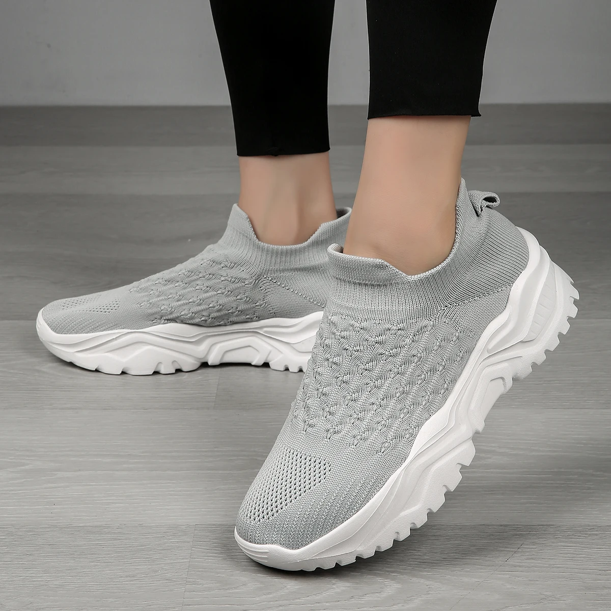 Women Casual Sport Shoes Light Sneakers Women\'s White Outdoor Breathable Mesh Black Running Shoes Athletic Jogging Tennis Shoes