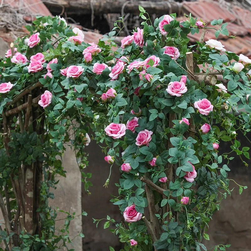 Imagem -02 - Flores Plásticas Artificiais para Decoração Flores Rosa Falsa Plantas de Escalada Paisagismo Suave Cesta de Parede de Teto