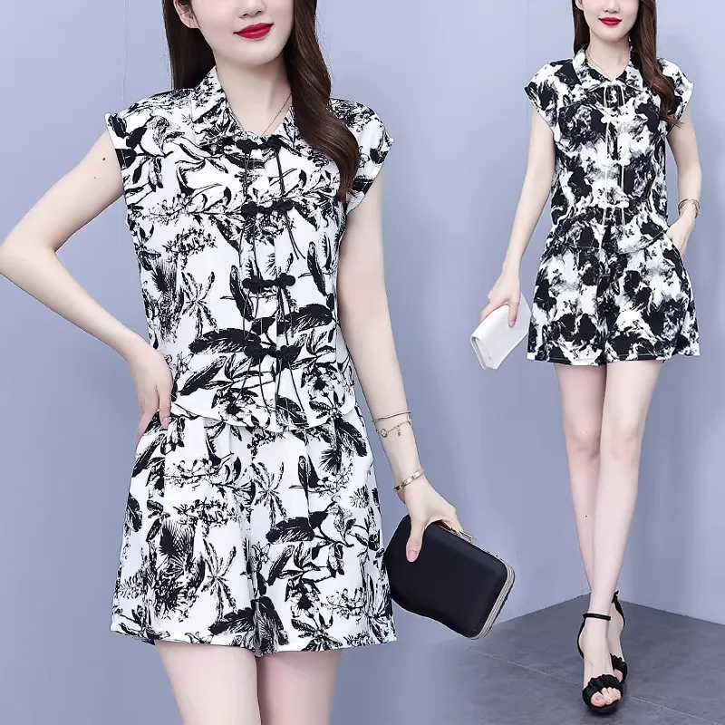 

Женский модный повседневный комплект больших размеров: топ на пуговицах с принтом и шорты, летний, свободного кроя, с коротким рукавом и завязками