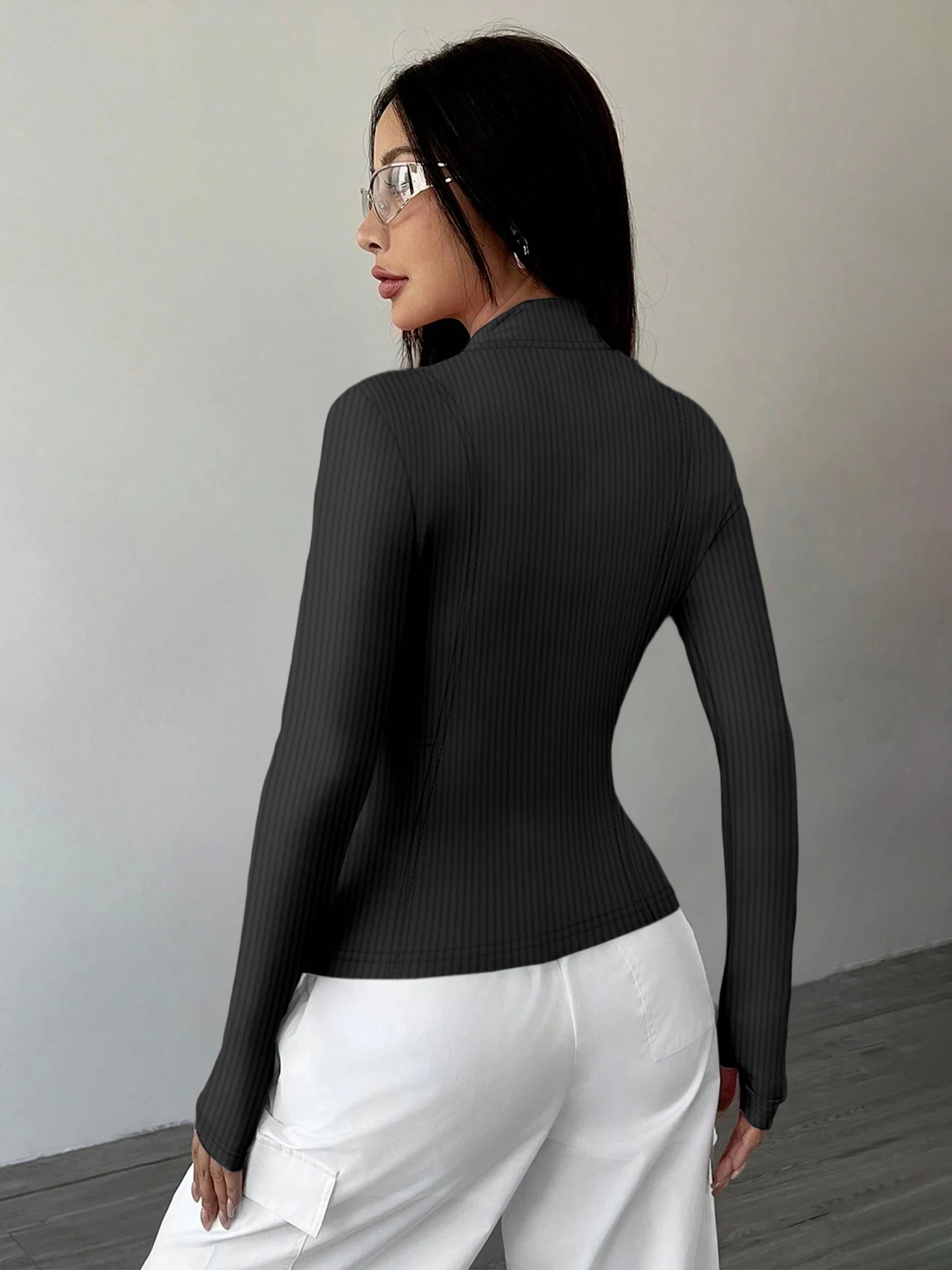 Athleisure Women Ribbed Cropped Zip Jacket Solid Long Sleeve Thumb Cuff Slim Waist Gym Yoga Layer Outerwear